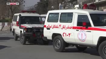 Attacco a Kabul, decine di motrti e centinaia di feriti