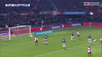 Van Persie scores screamer for Feyenoord