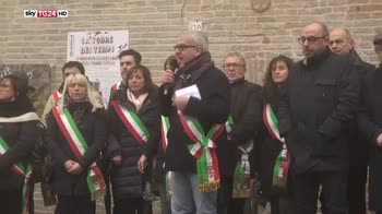 Boldrini invita a sciogliere i gruppi neofascisti