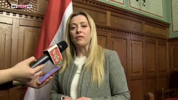 Meloni vede Orban, lotta a immigrazione incontrollata