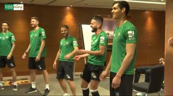 Allenarsi e divertirsi, l'esercizio del Betis Ã¨ virale