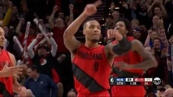 NBA, uno dei canestri decisivi di Lillard. "Che ora Ã¨?"