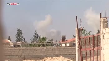 100 morti in Siria, sospetto attacco chimico ma Damasco nega