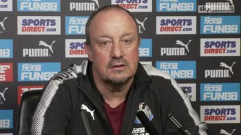 Benitez keen to discuss future