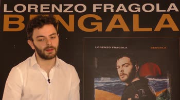 Lorenzo Fragola tra Bengala e tattoo: la video intervista