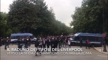 Roma, il raduno dei tifosi del Liverpool prima della gara
