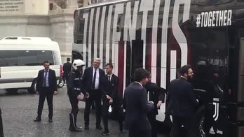 Finale Coppa Italia, l'arrivo della Juventus al Quirinale