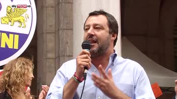 Salvini: immigrati clandestini preparatevi a fare le valigie