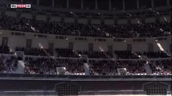 Russell Crowe al Colosseo, Concerto benefico del Gladiatore