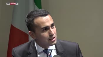 Lavoro, Di Maio annuncia guerra al precariato e revisione Jobs Act