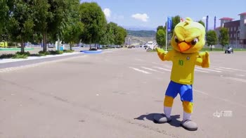 Il Brasile vince, la mascotte Canarinho esulta cosÃ¬