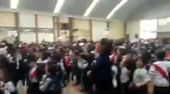 Guerrero segna e in una scuola esplode la festa