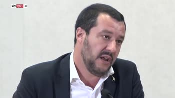 ERROR! Salvini: donne incinte e bambini restano in Italia