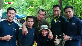 Thailandia, morto un soccorritore per mancanza di ossigeno