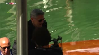 Clooney contuso a Olbia per un incidente in moto