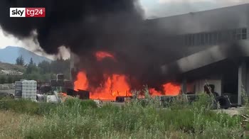 Incendio a Pietrasanta