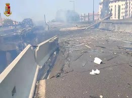 Esplosione Bologna, la tangenziale devastata