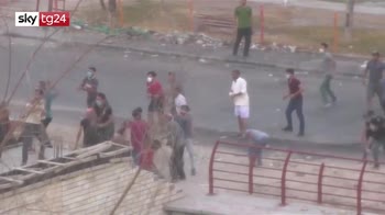 ERROR! Iraq, a Bassora manifestazioni e violenti scontri con la polizia.