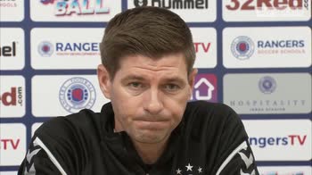 Gerrard refuses to be drawn on refs