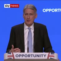 Hammond: Economic 'boost' in case of Brexit deal