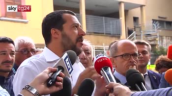 ERROR! Crollo ponte, Salvini incontra gli sfollati