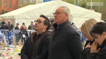 Ranieri visits Vichai memorial