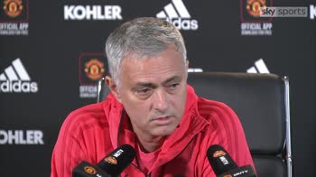 Mourinho wants Martial to stay at Utd