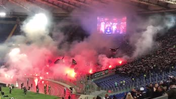 Lazio-Eintracht, show dei tifosi tedeschi