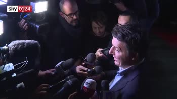 Renzi: sto fuori da dibattito pd, non rientro subito