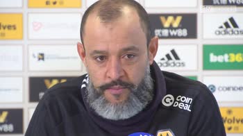 Nuno: Abusive fans must be banned