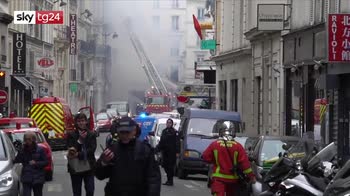 parigi almeno 4 morti nell'esplosione