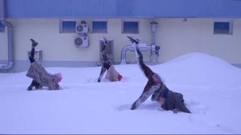 Yoga in mezzo alla neve, a Mosca si fa lo snow-ga