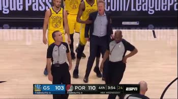 NBA: l'espulsione di coach Steve Kerr contro Portland