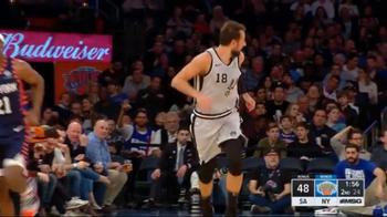 NBA, 8 punti per Marco Belinelli nel ko Spurs a New York