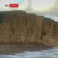 'Broadchurch' cliff collapse caught on camera
