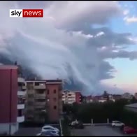 Stunning 'shelf clouds' gather over Italy