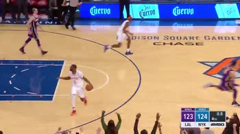 NBA, Mario Hezonja stoppa LeBron James e vince la partita
