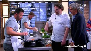 Gli aspiranti chef cucinano il piatto di Marco Pierre White