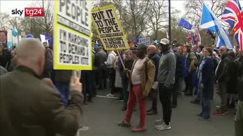 brexit: 1 milione in piazza a Londra chide nuovo voto