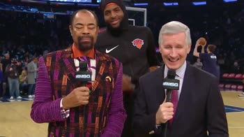 NBA: Knicks-Clippers, Robinson scherza in TV a inizio gara