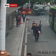 Policewoman chases down thief in China