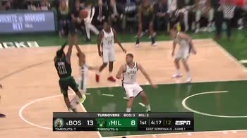 Playoff NBA, Kyrie Irving scatenato nel 1Â° quarto di gara-1