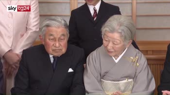 Abdicazione Akihito, domani inzia l'era del figlio Naruhito