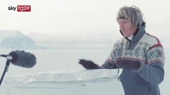 Greenpeace, concerto con strumenti di ghiaccio al Polo Nord