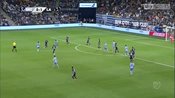 Ibrahimovic nets in Galaxy win