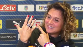 Mondiale donne, le unghie tricolore della Girelli