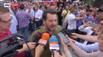 Salvini: Sea Watch può restare lì fino a Capodanno