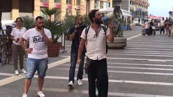 Campania, malore per due navigator in sciopero della fame