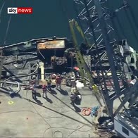 Salvage crews raise diving ship wreck