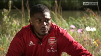 Maitland-Niles: Right back not my position